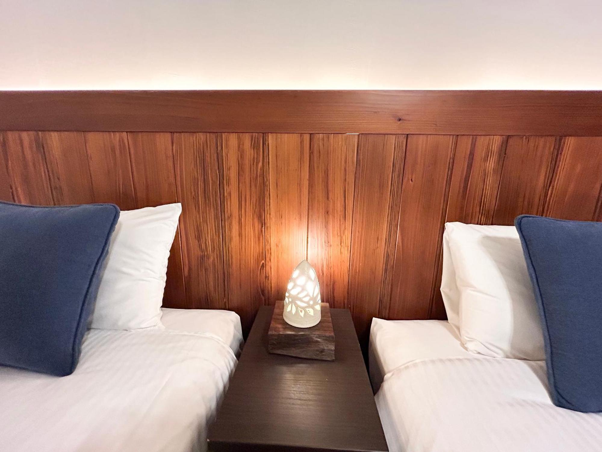 Pension Sunset Beach Nakijin Bagian luar foto
