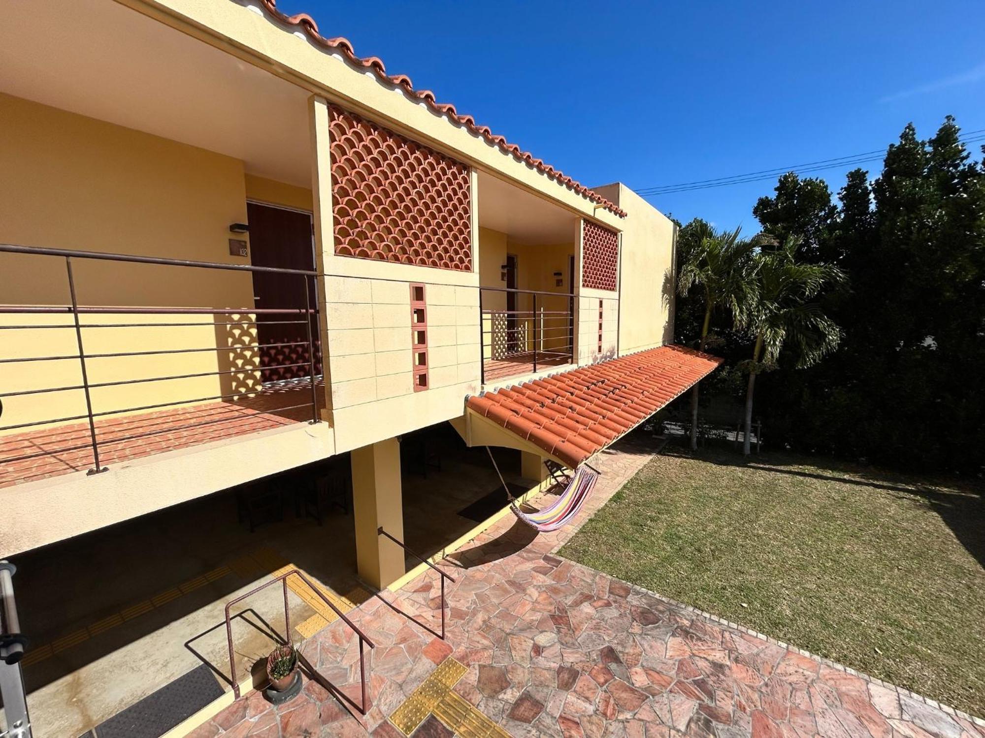Pension Sunset Beach Nakijin Bagian luar foto