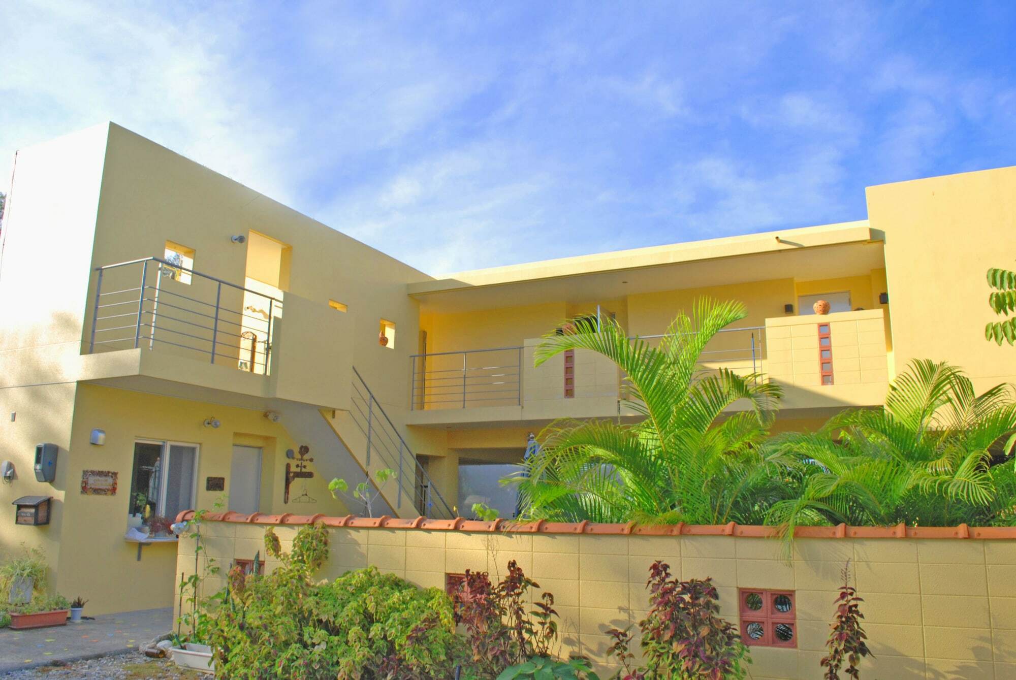 Pension Sunset Beach Nakijin Bagian luar foto