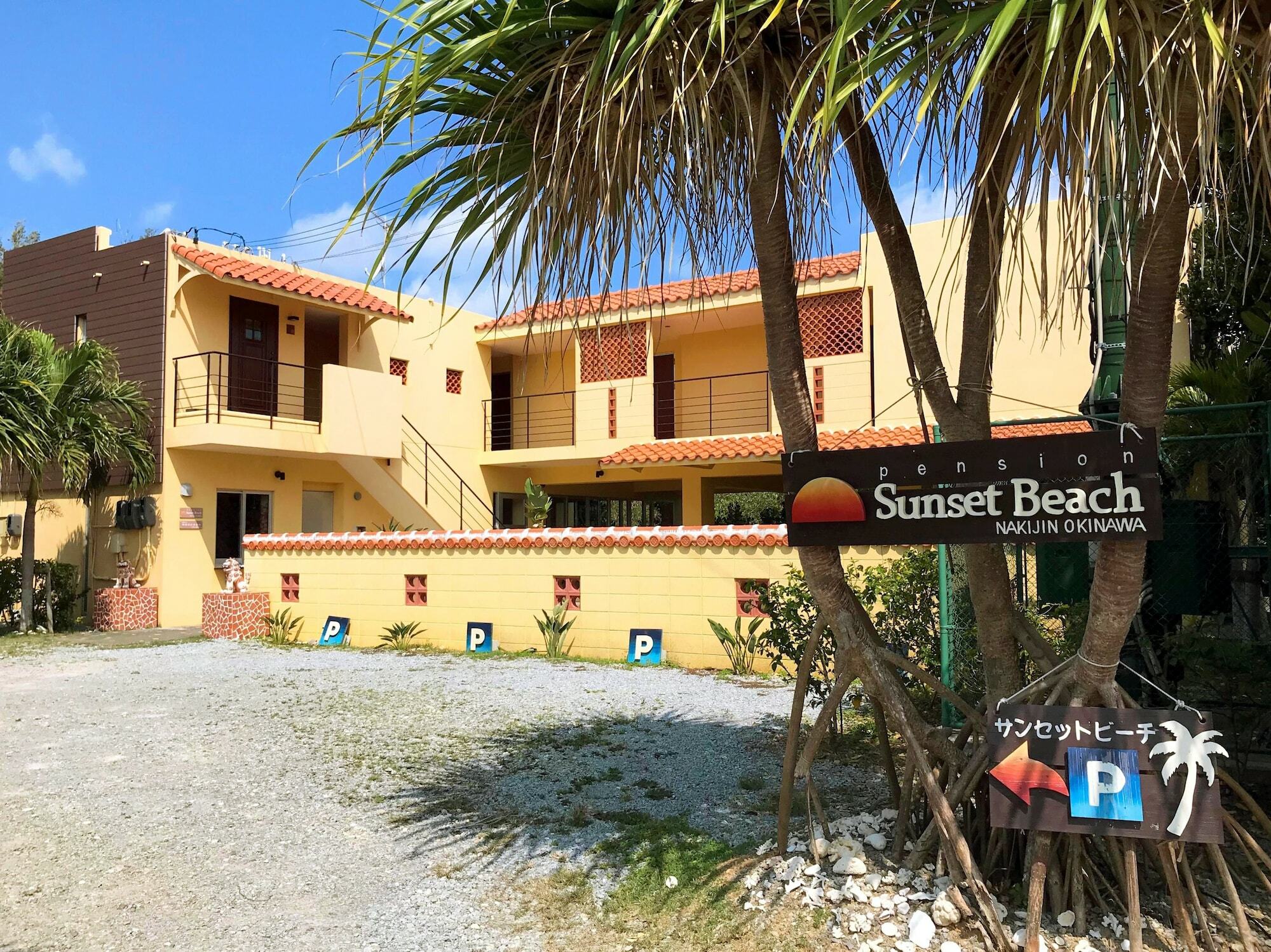 Pension Sunset Beach Nakijin Bagian luar foto